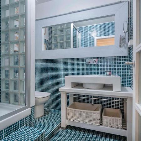 Exclusive 2 Bedroom Apartment In The City Center Barcelona Luaran gambar