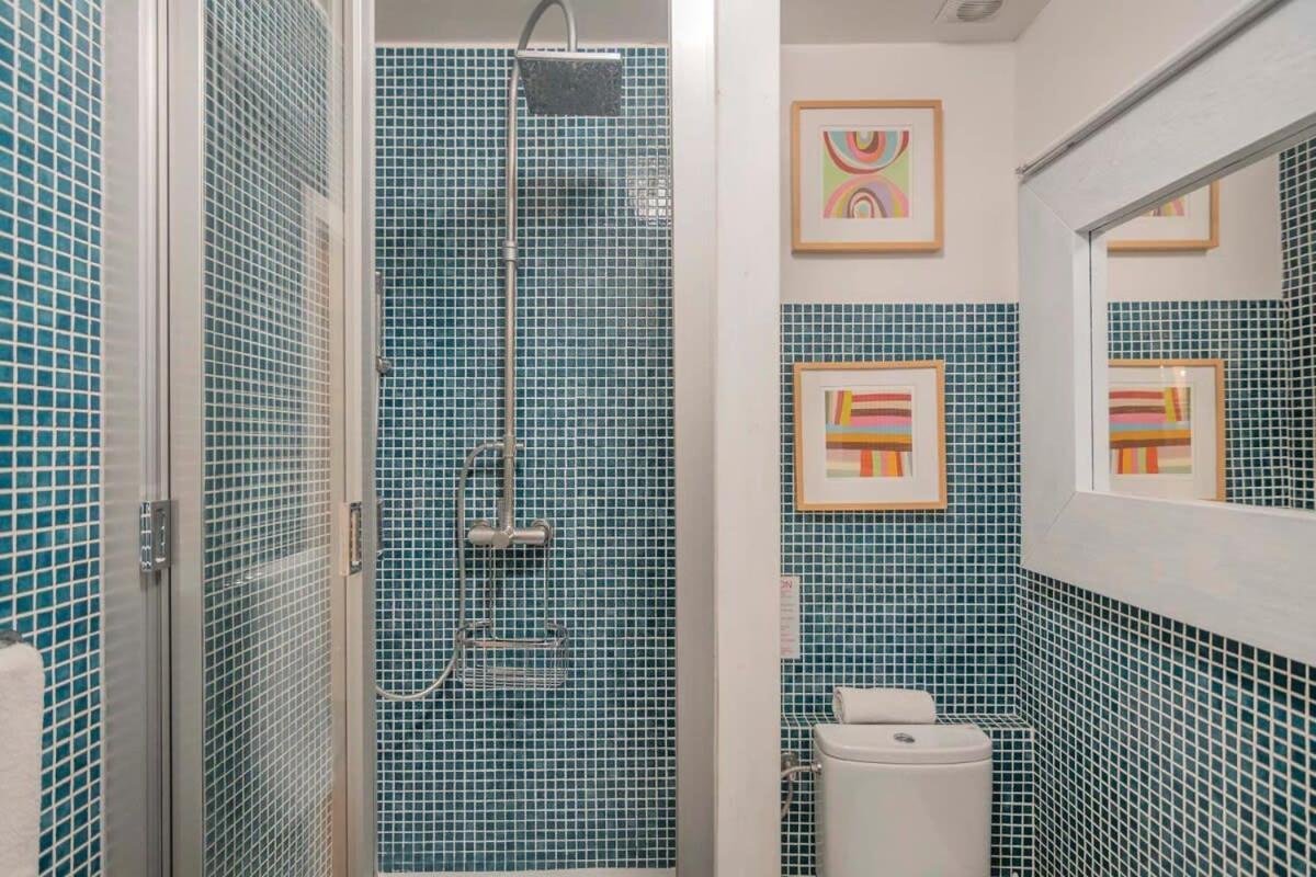 Exclusive 2 Bedroom Apartment In The City Center Barcelona Luaran gambar