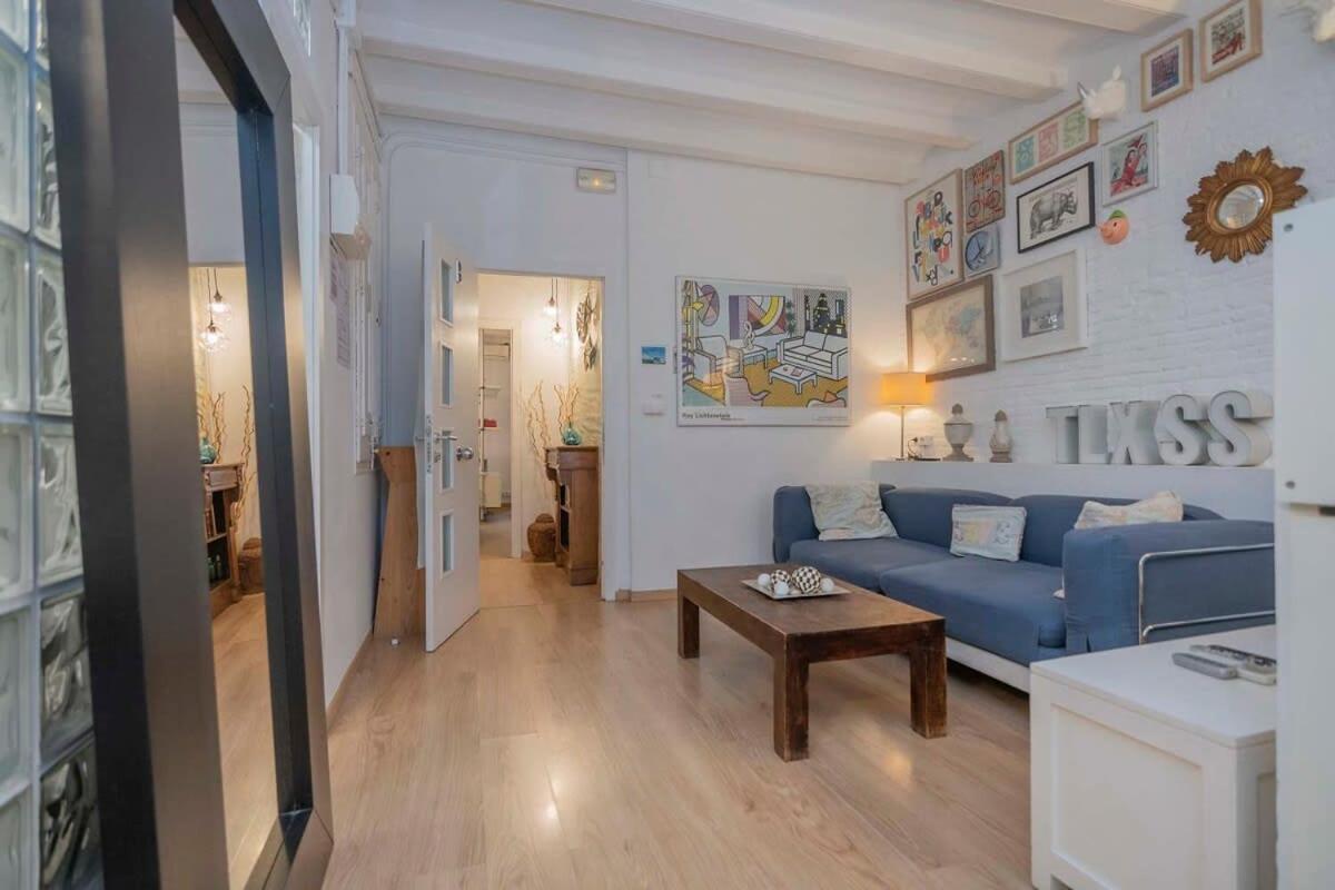 Exclusive 2 Bedroom Apartment In The City Center Barcelona Luaran gambar